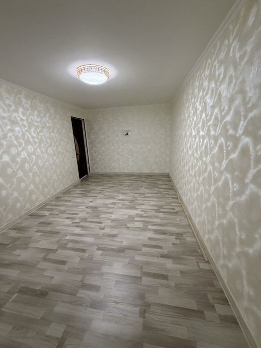 Продаётся квартира 4/1/4 с ремонтом в Мирзо Улугбекском (Набережный)