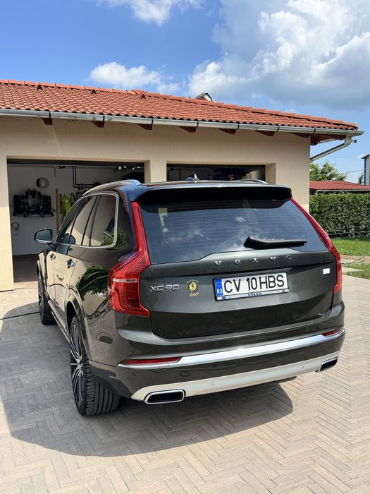 VOLVO XC90 2022 — imagine 2