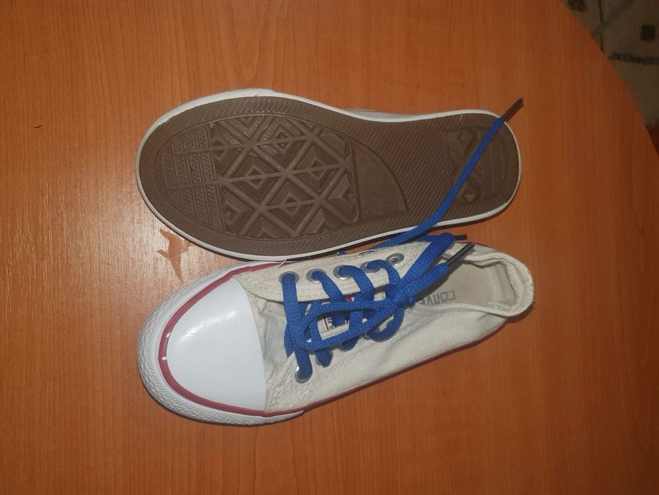 Tenesi converse marime 30