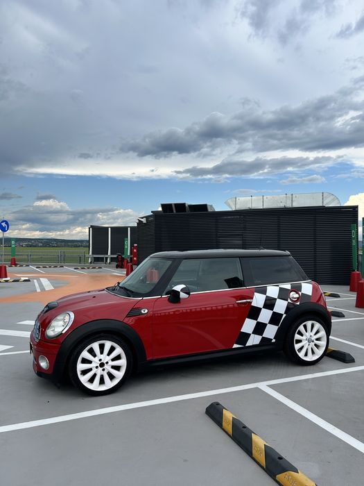 Mini cooper r56.