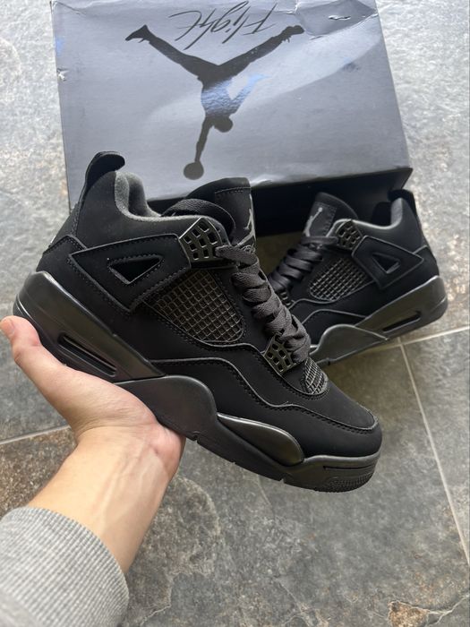 Jordan 4 Black Cat marimea 41