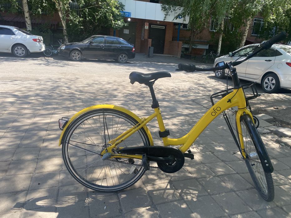 Велик ofo жолтого цвета