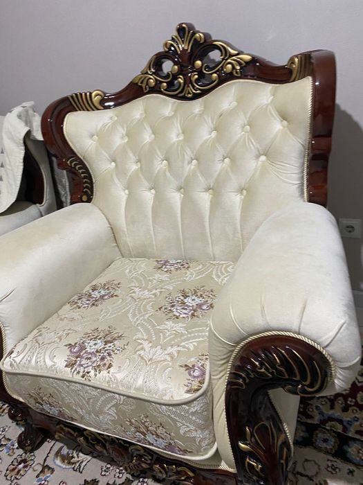 Продам диван  с кресло