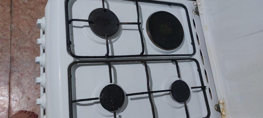Срочно продам газ плита