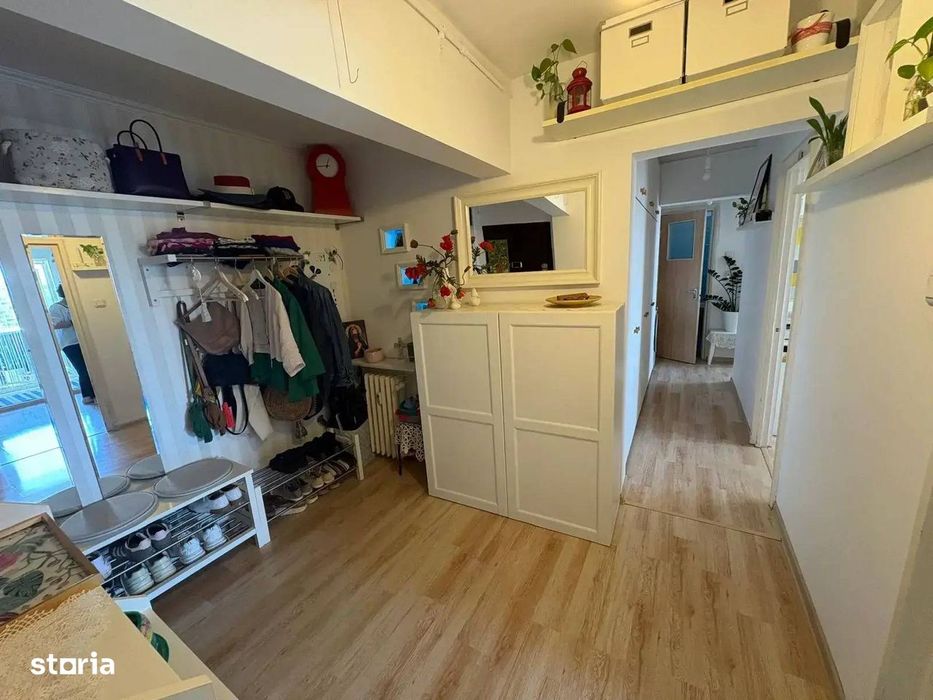 Apartament 3 camere, etaj 10, Pantelimon