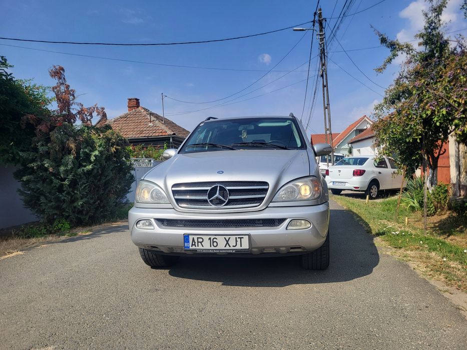 Mercedes-Benz ML-Class