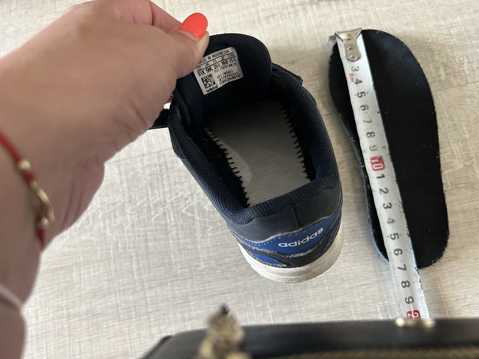 Зимни маратонки Adidas #26