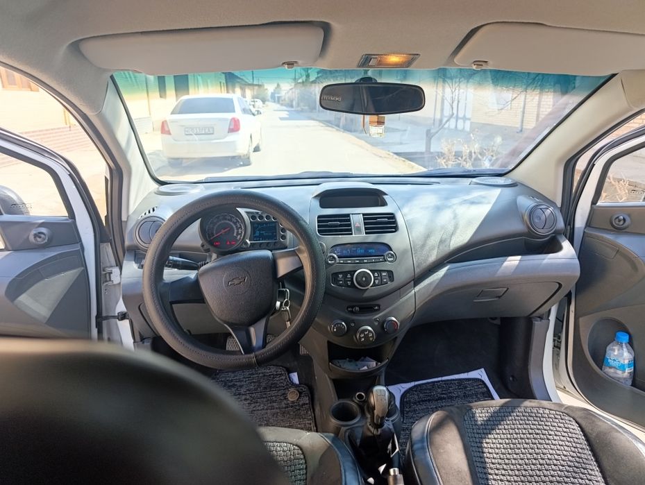 2014йил спарк срочна сотилади