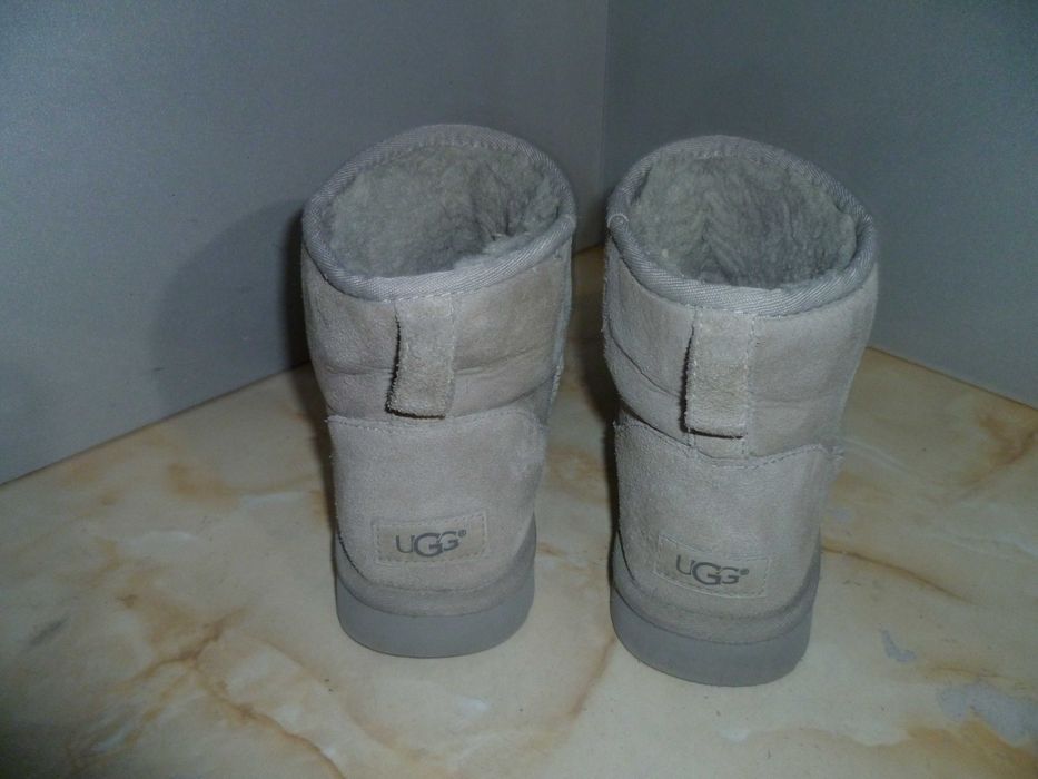 UGG оригинални ботуши №40