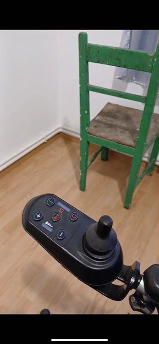 scaun rulant electric