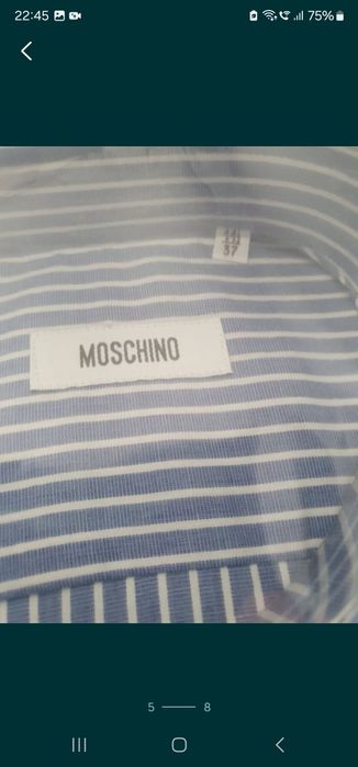 Lichidare stoc camasi Moschino