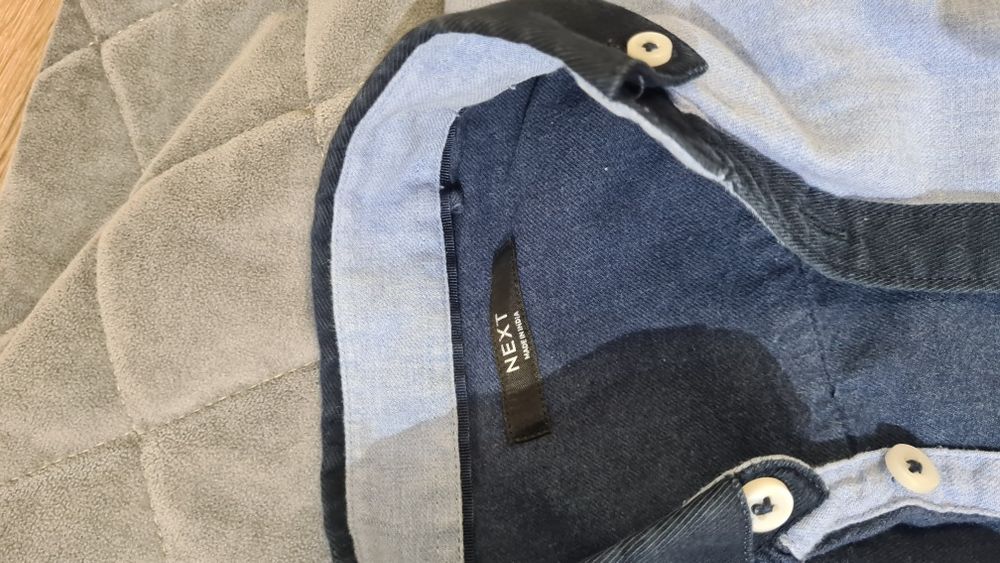 Продам  рубашки на мальчика