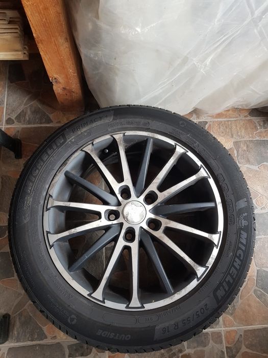 Jante aliaj Brock R16 + patru cauciucuri de vară Michelin 205/55R16