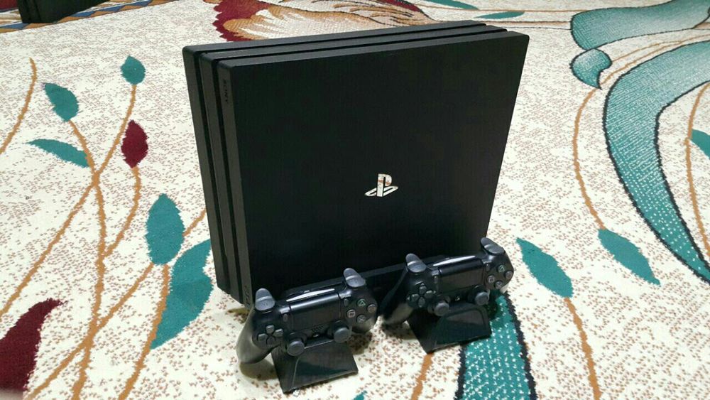 Playstation 4. PRO { 4K } HDR. + GAMES. 100% GARANTIYA.