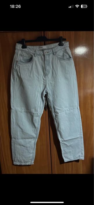 Blugi mom fit albaștri