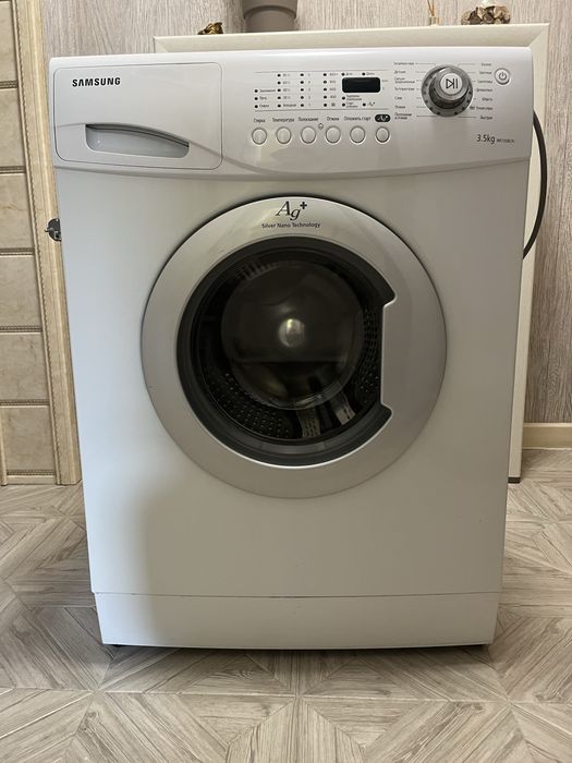 Продам машинку ( автомат)