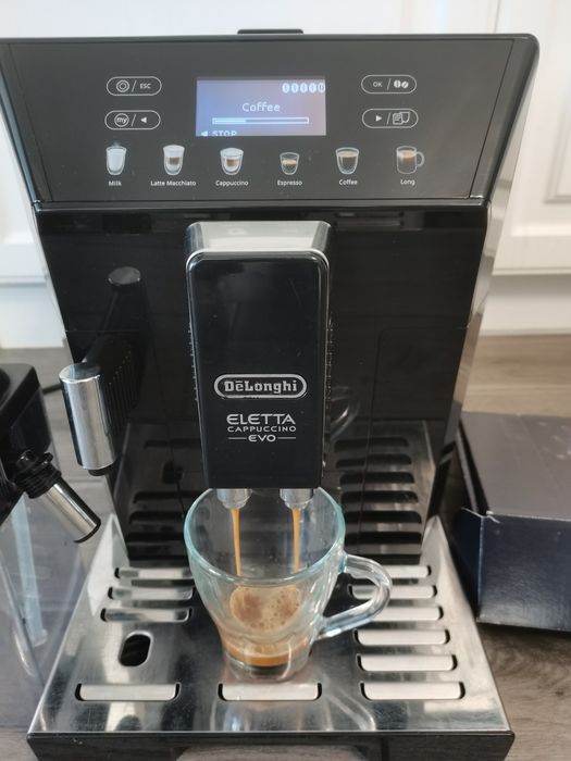 DeLonghi  Eletta