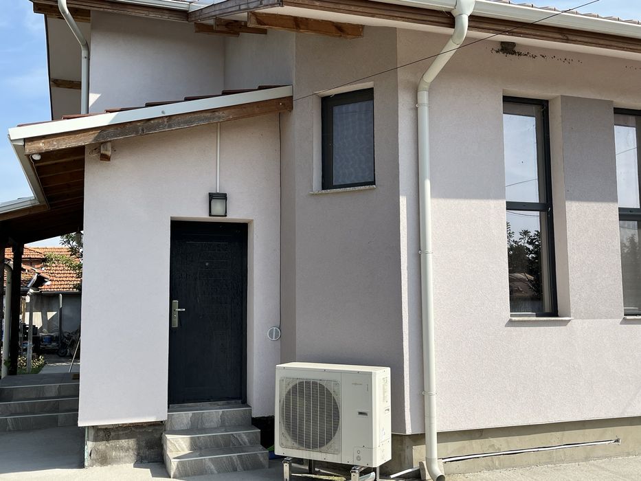 Дава се под наем Къща в Пловдив, Тракия - 250 кв.м за 1150 € - Снимка #3