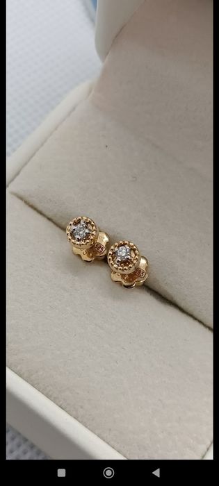 Детские сережки-гвоздики