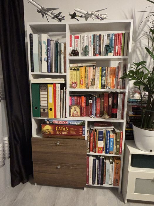 Vand dulap biblioteca pentru living