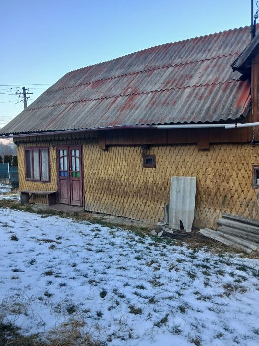 Casa,anexe teren 10.409 mp