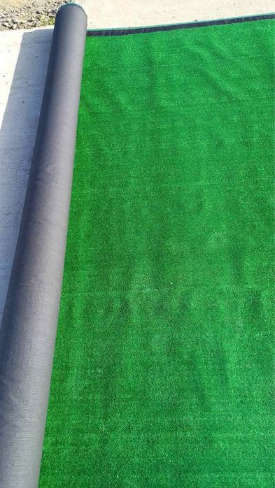 Изкуствена трева