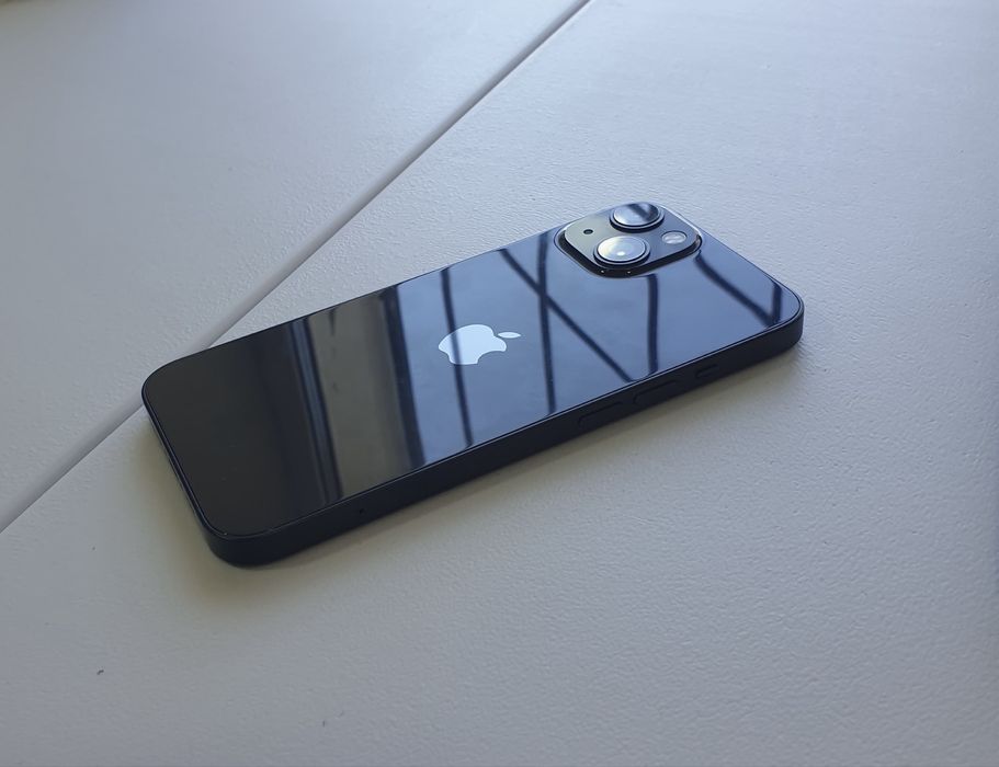 IPhone 13 midnight