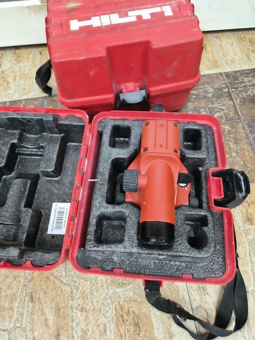 Nivela optica Hilti  POL 15