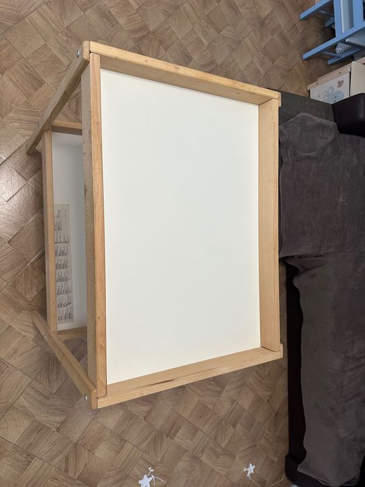 Măsuță de înfășat