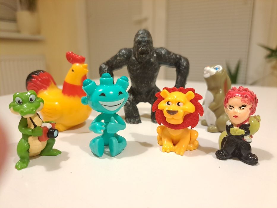 Киндер играчки и други