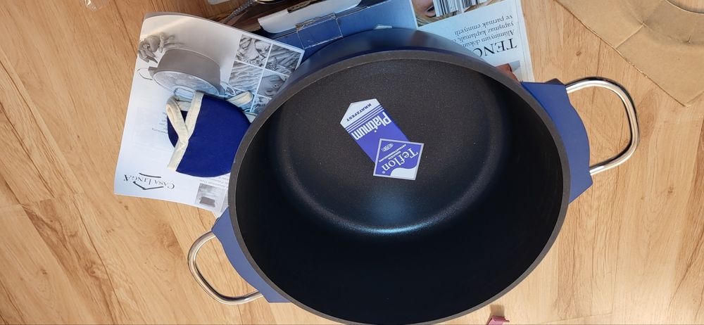 Тенджери професионални с тегло ново покритие