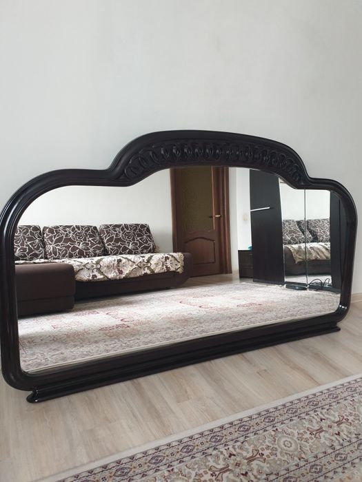 Продам большое новое зеркало