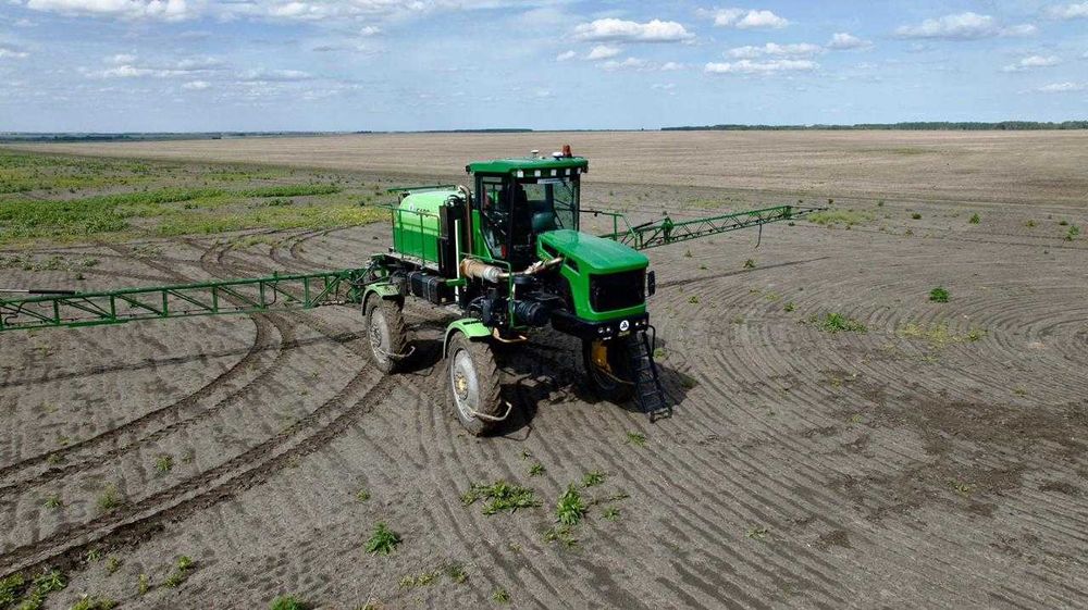 Самоходный опрыскиватель Барс ОС-4000