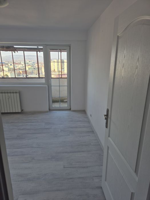 Ap trei camere decomandat!