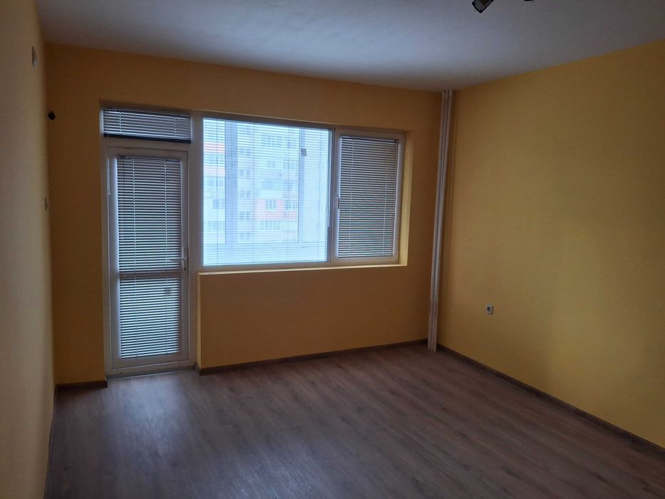 Собственик продава двустаен в Златен рог