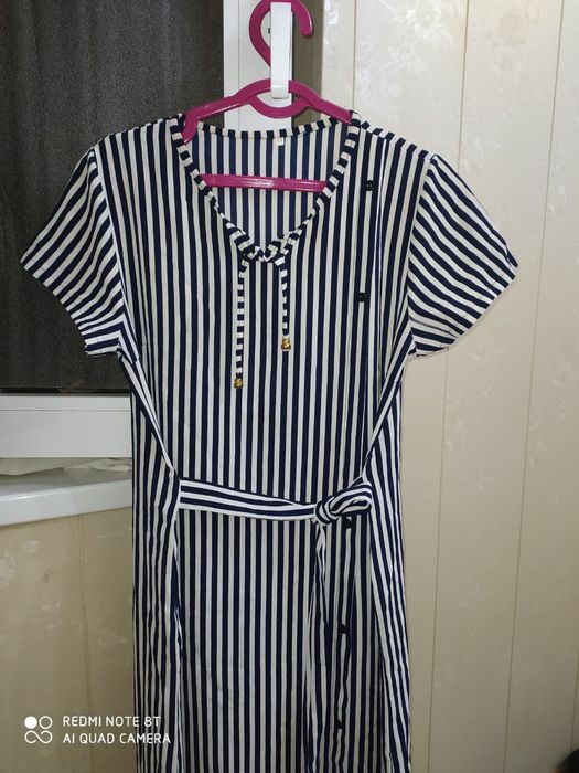 Barcha turdagi ayolar va qizlar  kiyimlari sotiladi