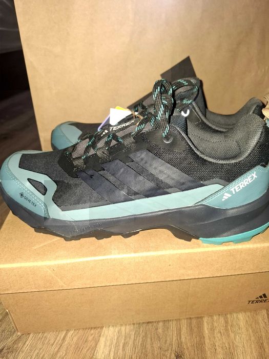 Маратонки Адидас Terrex