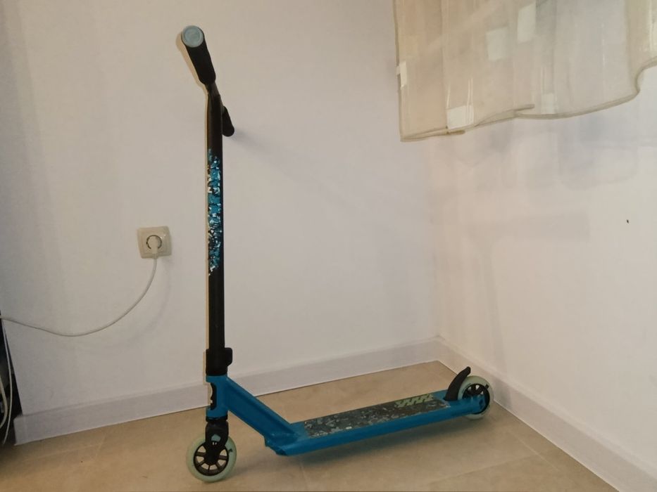 Трутинетка Decatlon в много додро състояние