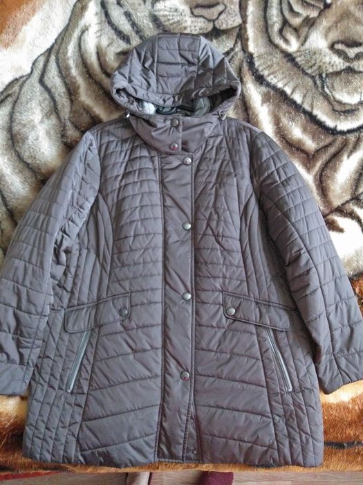 Куртка женская 56-58разм.