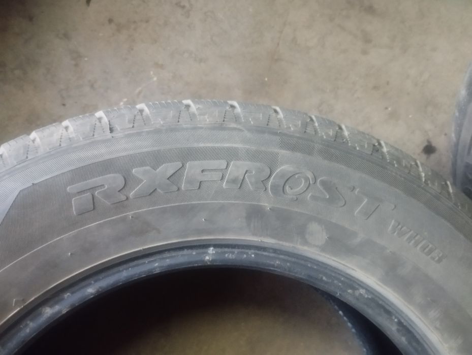 Продам зимние шины