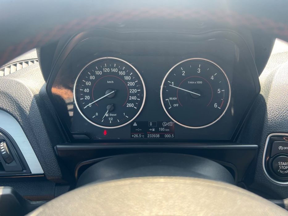 BMW F20 / diesel  / navigație  / senzori parcare /