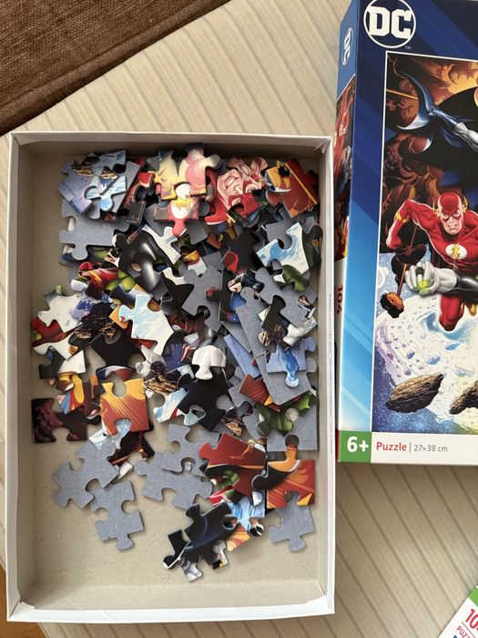 Пъзел DC Superheroes - Batman Supermen Flash Green Lantern