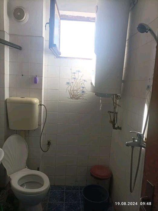 Продава се Етаж от къща в Бургас, Център - 120 кв.м за 750 €/кв.м - Снимка #11