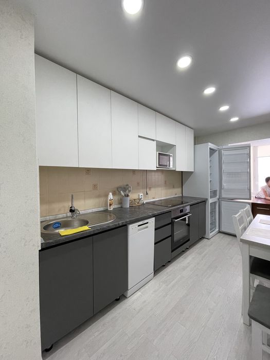 Продается 3х ком. квартира, р-н Стрелки