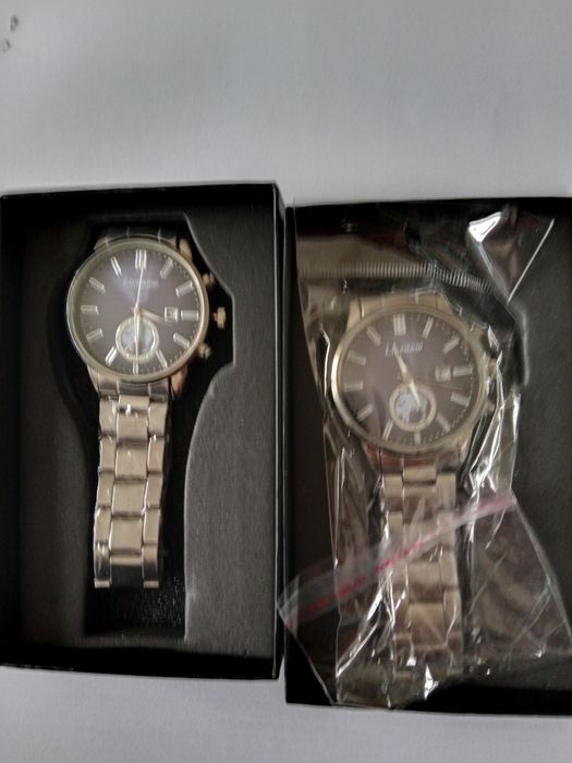 Часовници кварцови