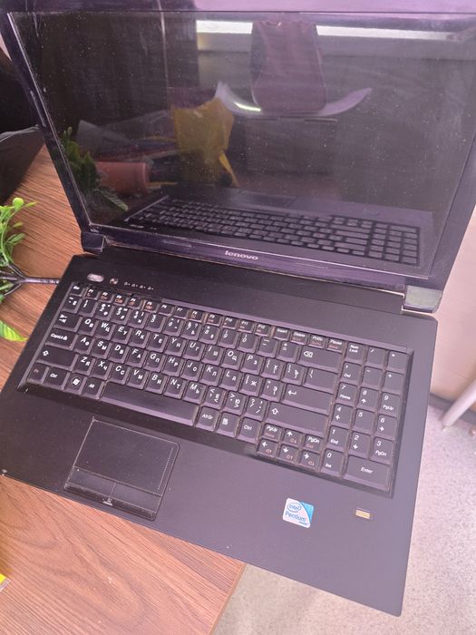 Продается ноутбук леново