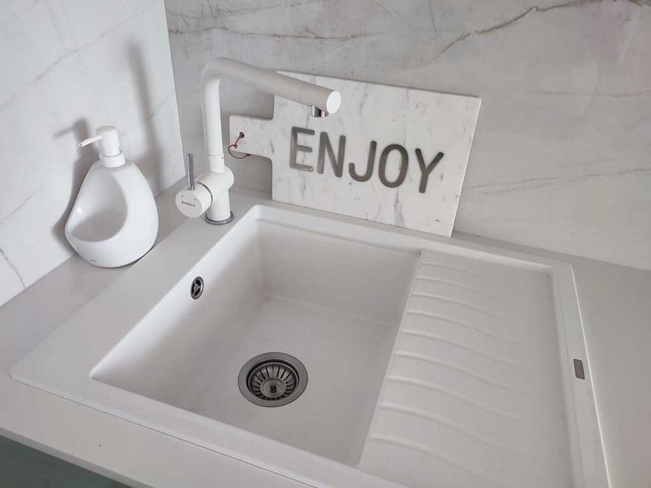 Продава се Двустаен апартамент в к.к. Св.Св. Константин и Елена - 112 кв.м за 2143 €/кв.м - Снимка #5