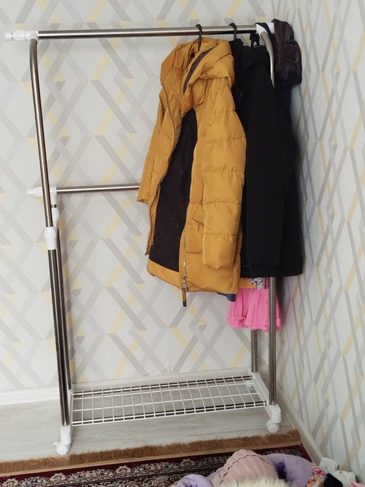 Вешалка напольная