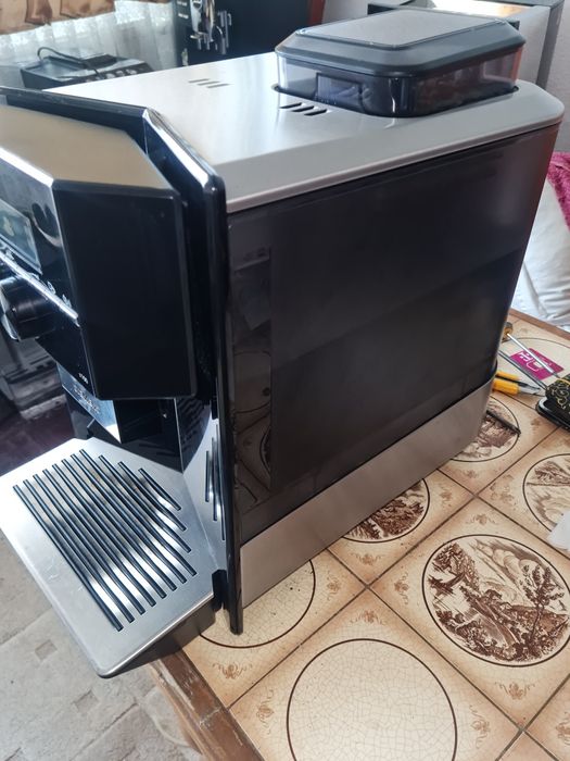 De vanzare,expresor Siemens Eq 9