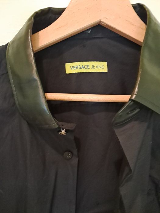 Мъжки костюм с ризи